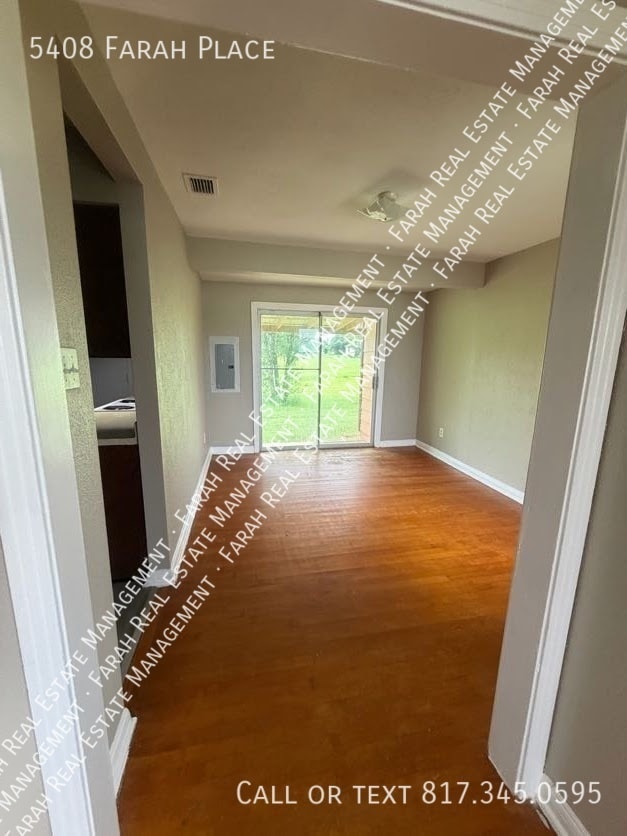 Photo - 5408 Farah Pl