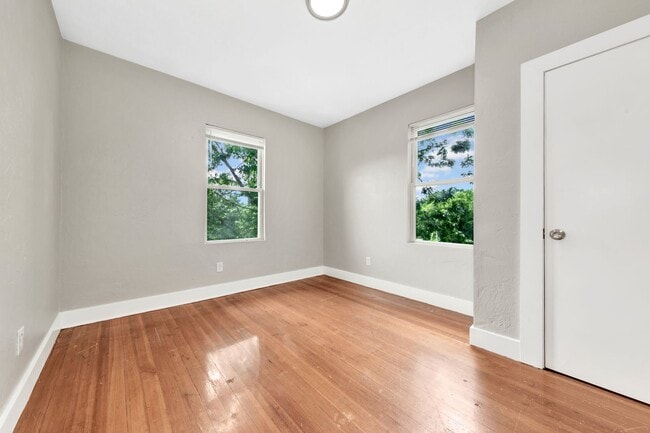 Photo - 71 Almont St