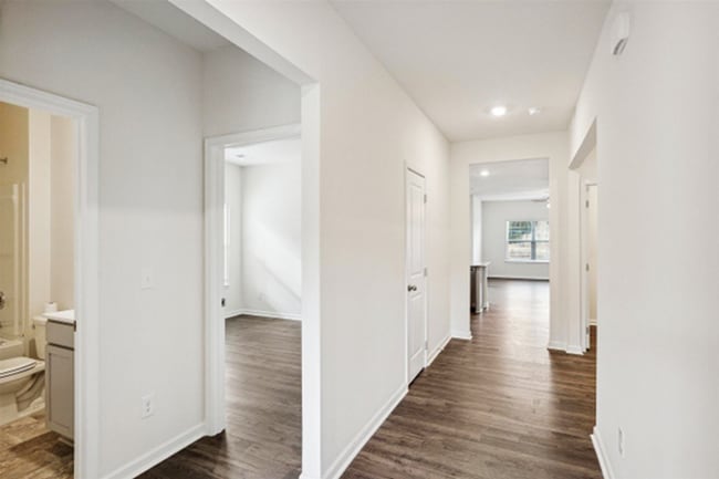 Photo - 4 Bedroom / 2 Bath Home Kingsport, TN