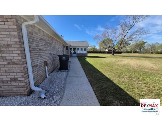 Photo - Fabulous rural property in Molino