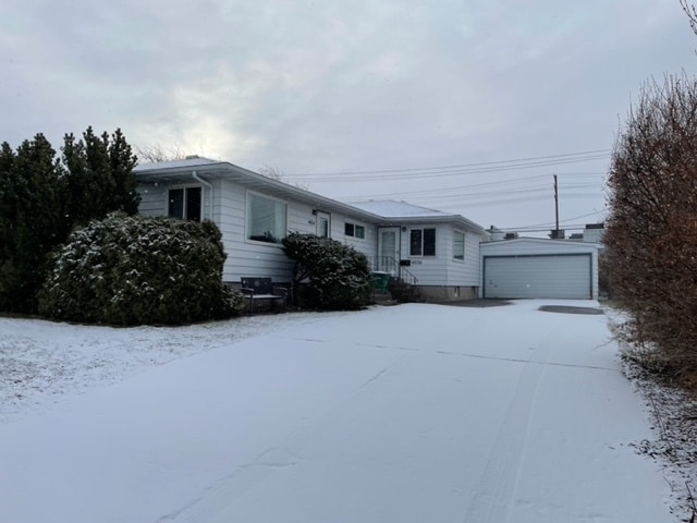 Building Photo - 4026 Ella Ave Unit 4026