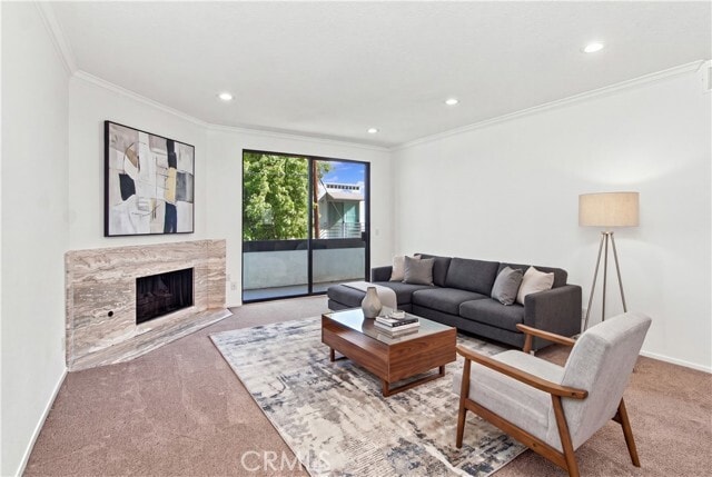 Building Photo - 14115 Moorpark St