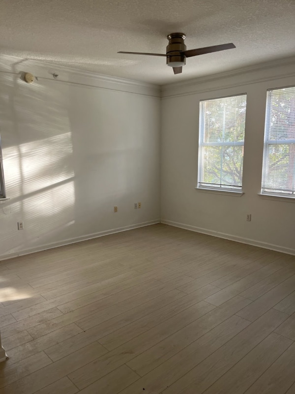 Photo - 2042 Alta Meadows Ln