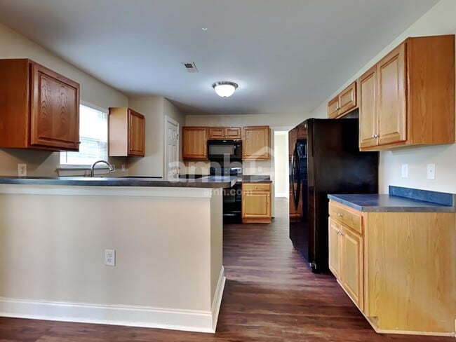 Photo - 205 Turner Greens Ct