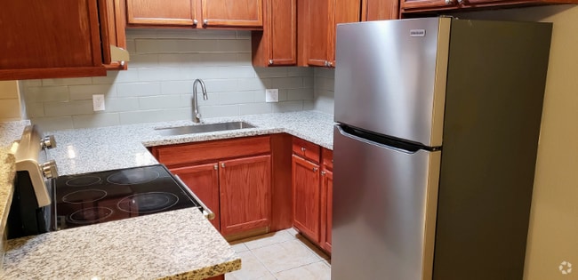 Building Photo - 1824 Fulstone Way Unit 1 Rental
