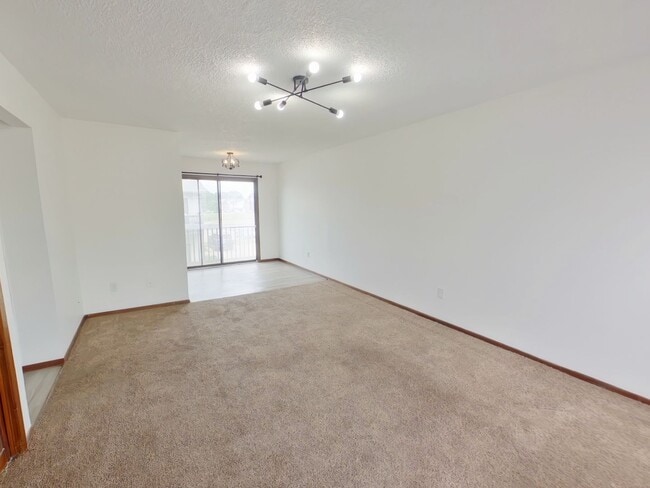 Photo - 117 N Brunswick St Unit Apartment B