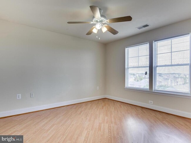 Photo - 12828 Clarksburg Square Rd Unit 302