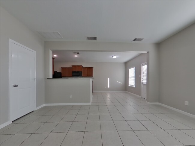 Photo - 916 American Monarch Dr