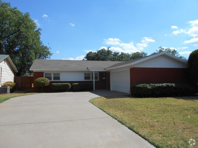Building Photo - 4701 46th Street Rental