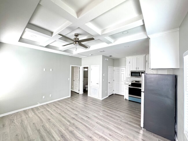 Photo - 3012 West Dr Unit 2