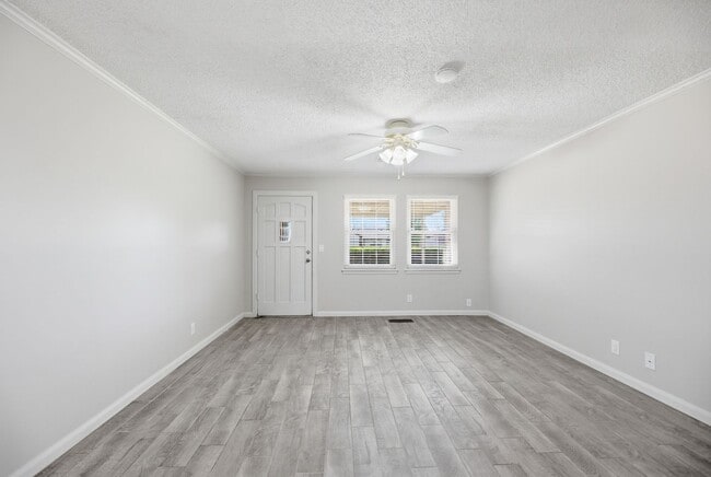 Photo - Cute 3 bed 1.5 bath home with a large yard and quite living in the highly desired Bixby Public Sc...