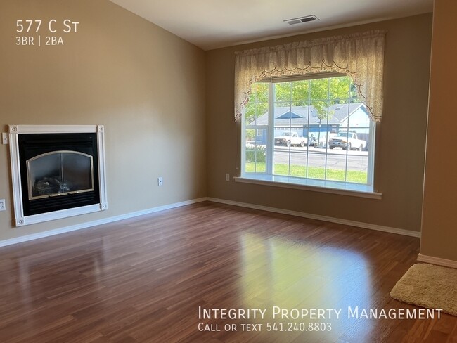 Photo - 577 C St