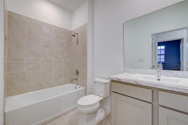 Photo - 1170 SW 7th Ct