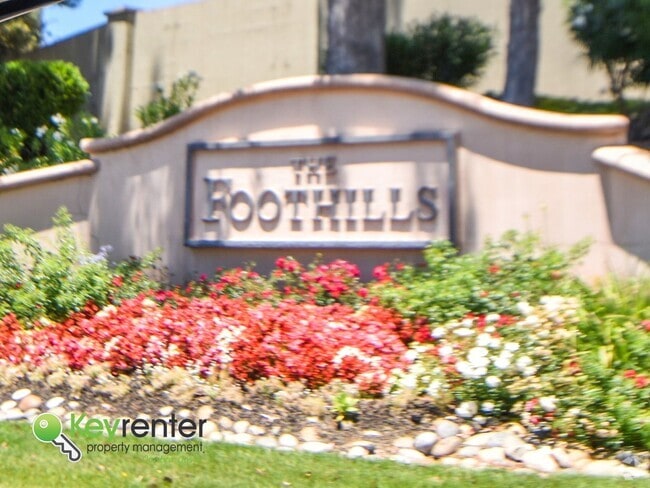 Building Photo - Rare San Ramon Foothills Condo available!