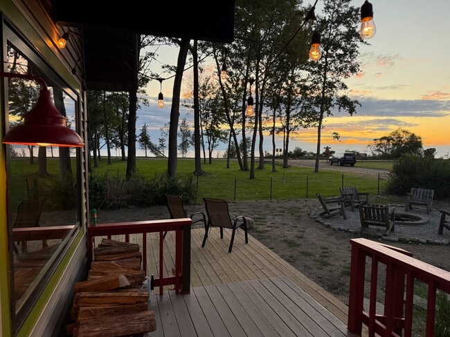 Photo - 7258 Beach Dr