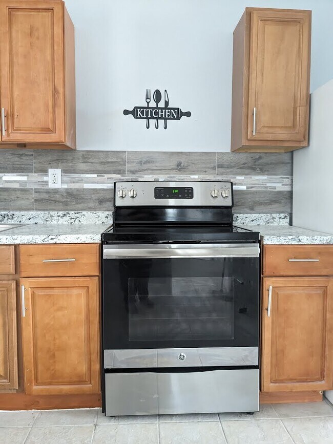 Photo - 209 Avondale Dr Unit 1 East