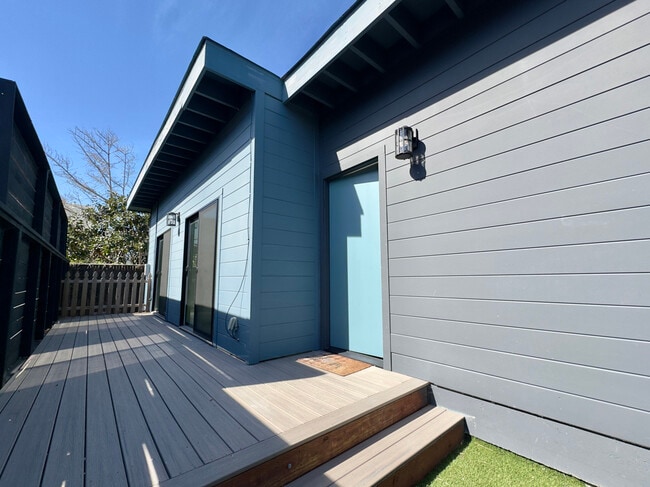 Photo - 1038 62nd St