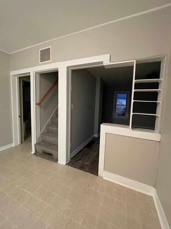 Photo - 2 bd 1 ba house for rent in Hudson, IA