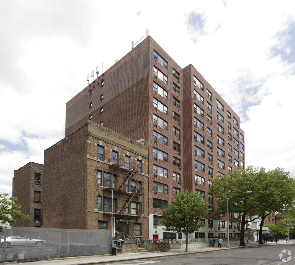 Hudson House - Hudson House