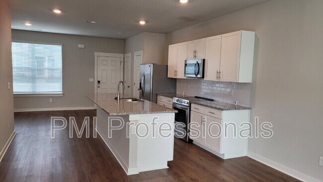 Photo - 1720 Frodo Wy