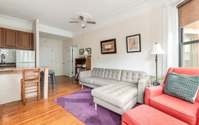 Photo - 9 Buswell St Unit 2f