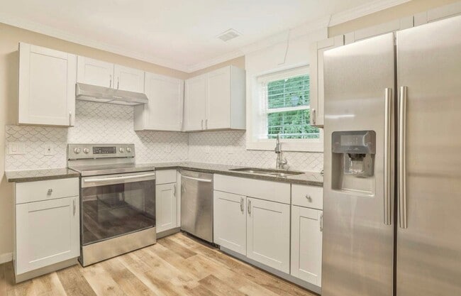 Photo - 4009 Melvin Dr SW