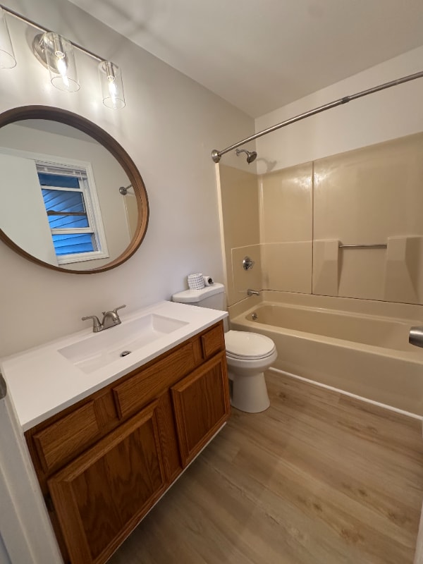 Photo - 337 Montcalm St Unit 1