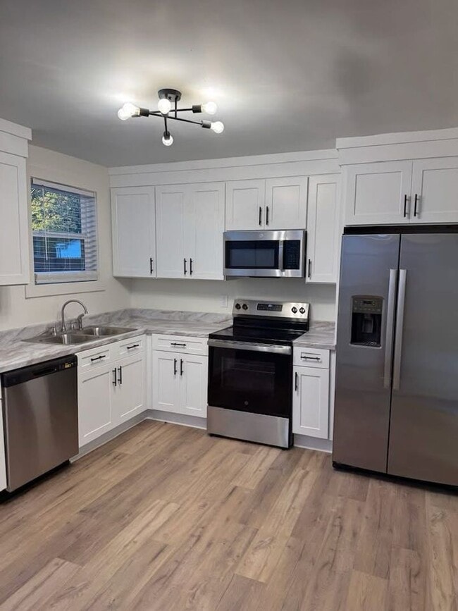 Photo - WWW Real Properties Unidad 414 Cleveland Avenue