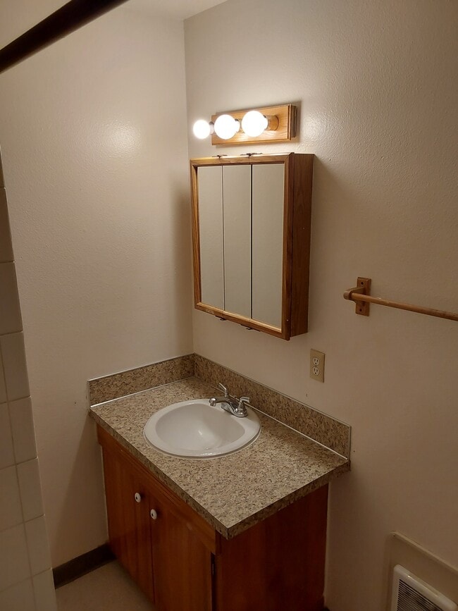 Bathroom - #321 THE MILWAUKIAN