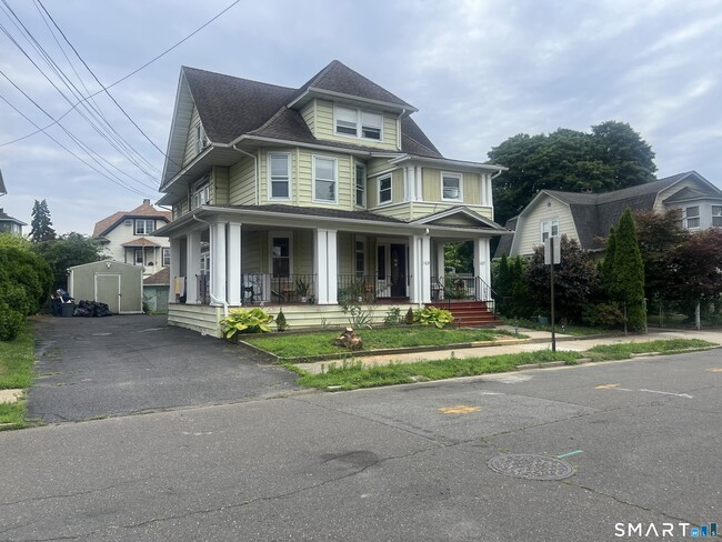 105 Wentworth St Unidad 2
