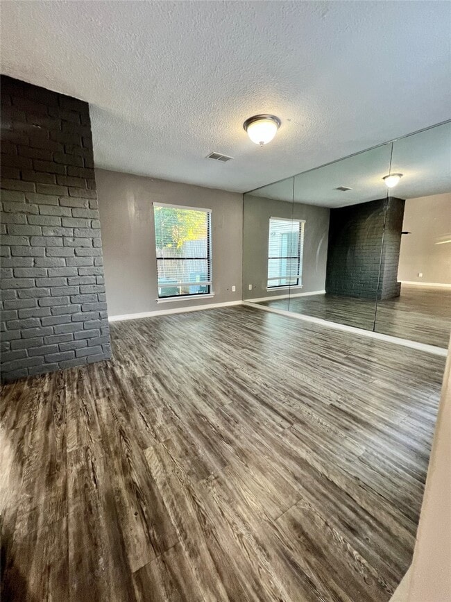 Building Photo - 12419 Windy Wisp Ln