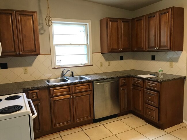 Photo - 1406 Atkamire Dr Unit 1406 Atkamire Drive