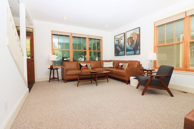 Photo - Fully Furnished home in Sisters Oregon