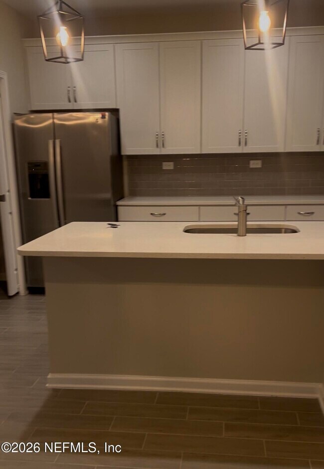 Photo - 698 Cherry Elm Dr