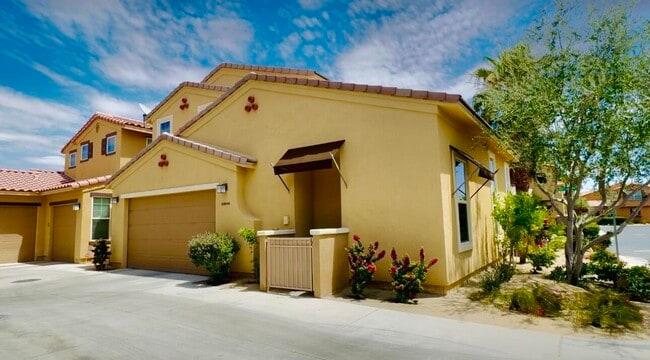 Photo - 52065 Graythorn Way