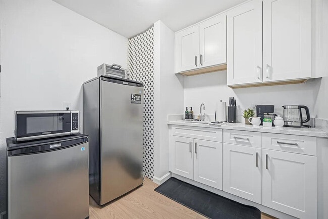 Photo - 542 Columbia Ave Unit ID1460105P