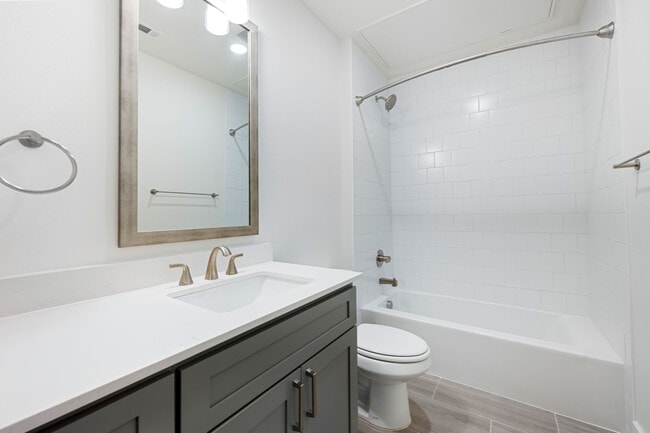 Photo - 5313 Reiger Ave