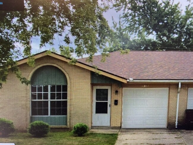 5317 Greencroft Drive - 5317 Greencroft Dr Unidad 5317