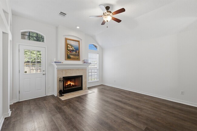 3907 Bridgeberry Ct