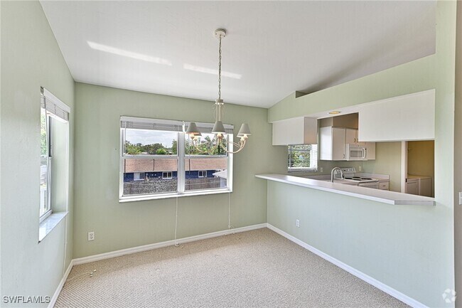 Building Photo - 4424 Pine Lake Rd Rental