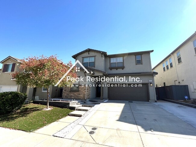 Updated 4bd/3ba Fair Oaks Home with Large ... - Updated 4bd/3ba Fair Oaks Home with Large ...