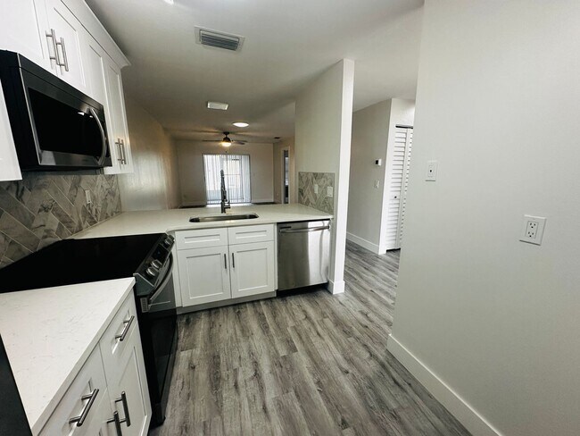 Photo - 2 Bed/2 Bath, 1 story Villa in Veterans Villas AVAILABLE NOW!