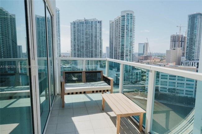 Photo - 41 SE 5th St Unit 1217