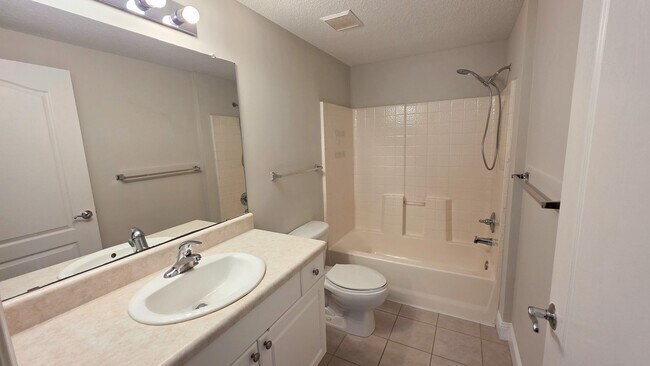 Photo - 5090 Fairways Cir