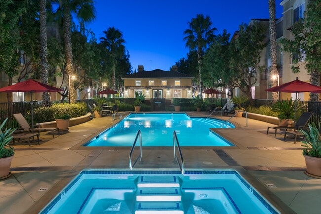 Photo - Tamarind Square