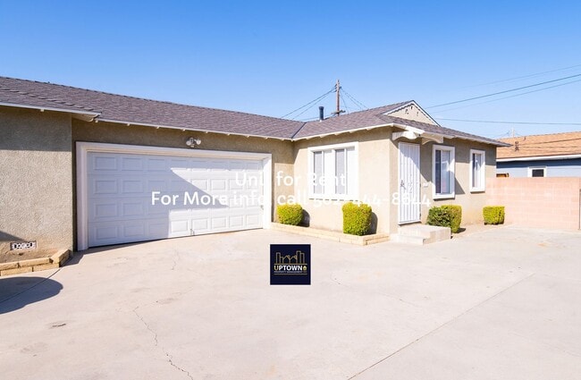 Building Photo - House - 2 Bedrooms / 1 Bathroom / Downey