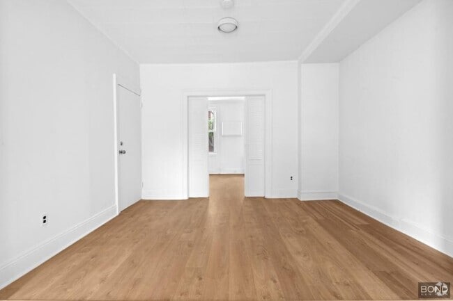 Building Photo - 2 bedroom in BROOKLYN NY 11211 Unit 2 Rental