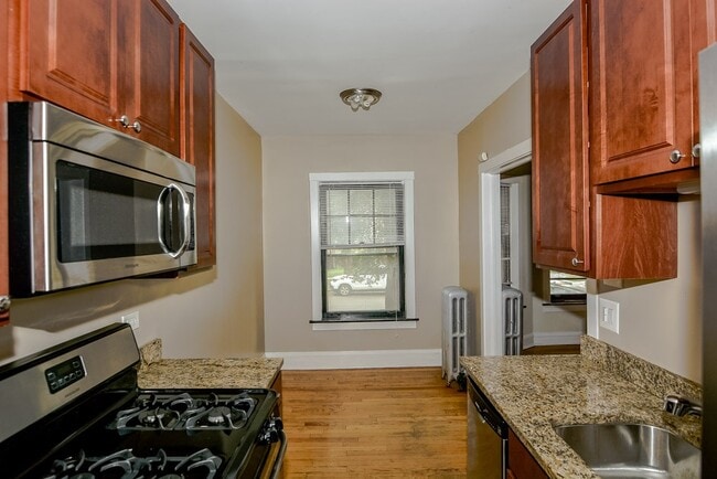 Photo - 2208 W Ainslie St Unit A00W