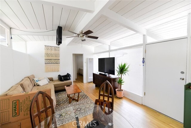 Photo - 139 W Canada