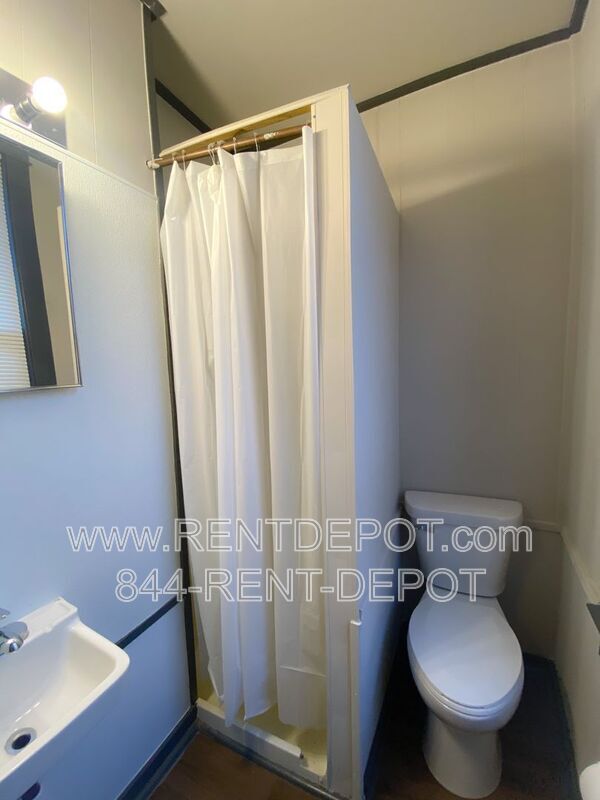 Photo - 613 Monroe Ave Unit B